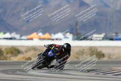 media/Dec-07-2025-CVMA (Sun) [[3e7d2de5dc]]/Race 7-Formula Lightweight Twins Shootout/